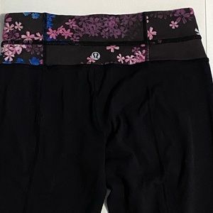 Lululemon leggings size 2